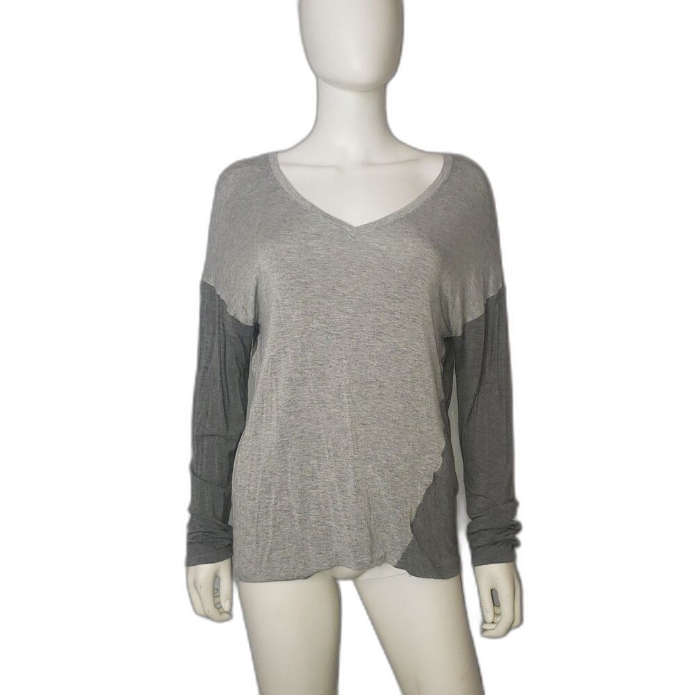TAHARI Gray Long Sleeve Distressed T Shirt